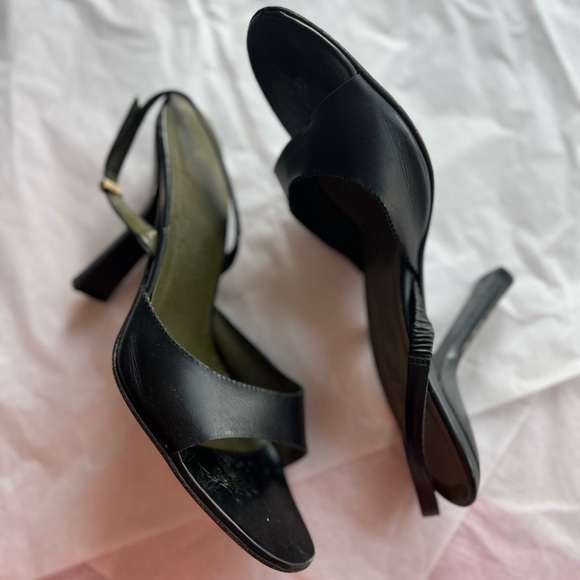 VTG 90s GUCCI slingback sandals sz 8 black leather scalloped edge 4.25in heel - Picture 5 of 16